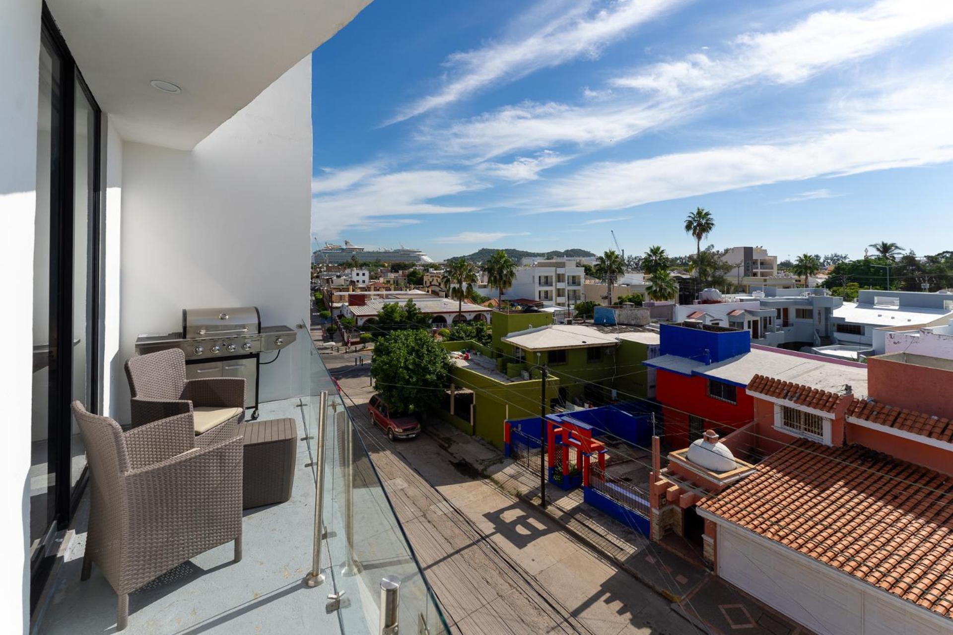 New & Modern, 5 Star Area, Walk 2 Beach, Pool, Views, King Bed 마사틀란 외부 사진